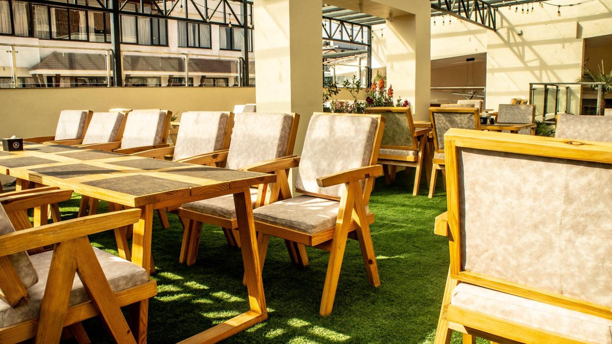 Kathmandu Business Hotel 外观 照片