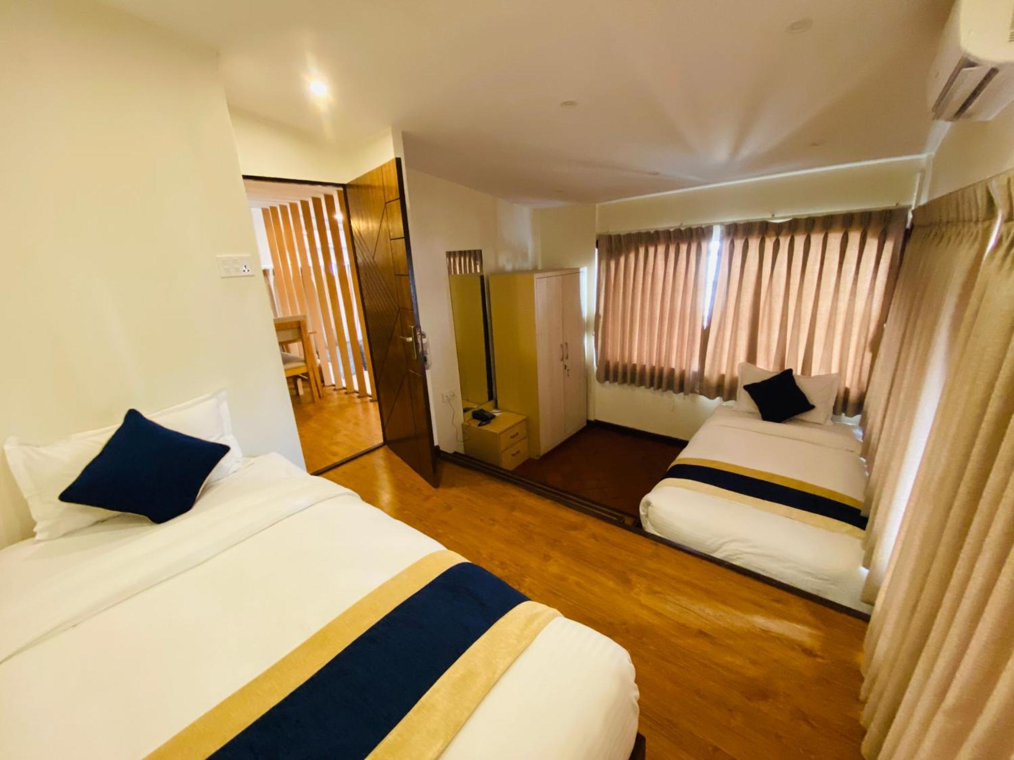 Kathmandu Business Hotel 外观 照片