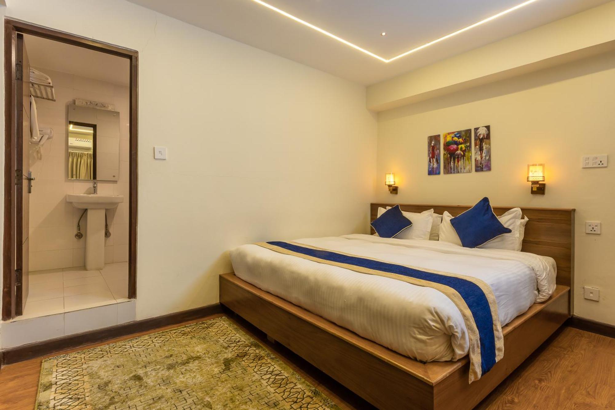 Kathmandu Business Hotel 外观 照片