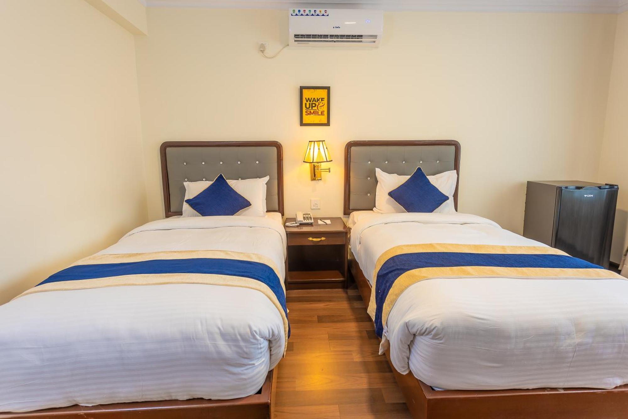 Kathmandu Business Hotel 外观 照片