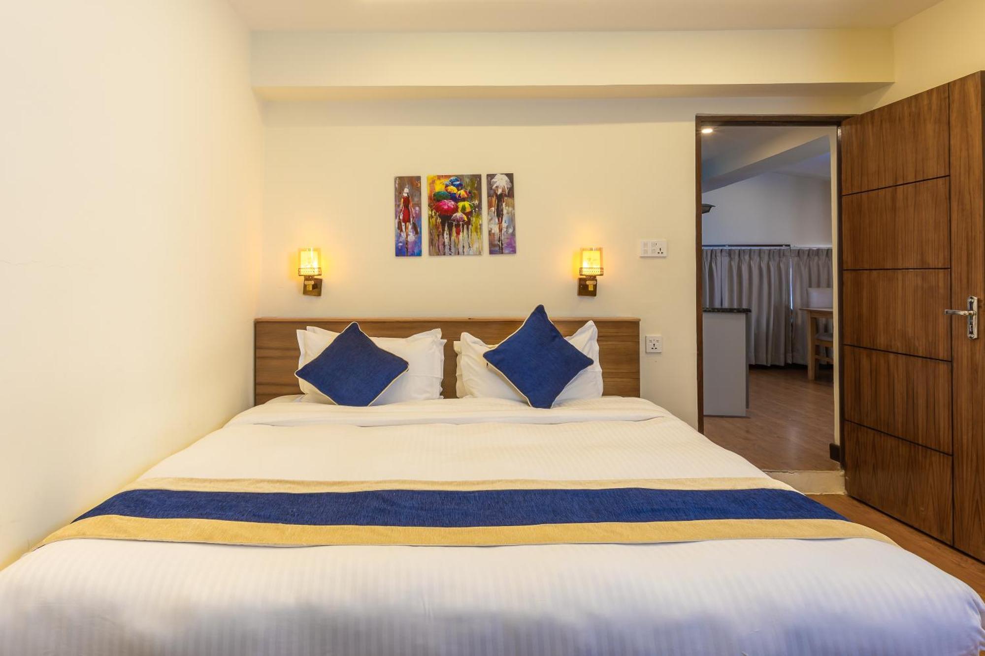 Kathmandu Business Hotel 外观 照片