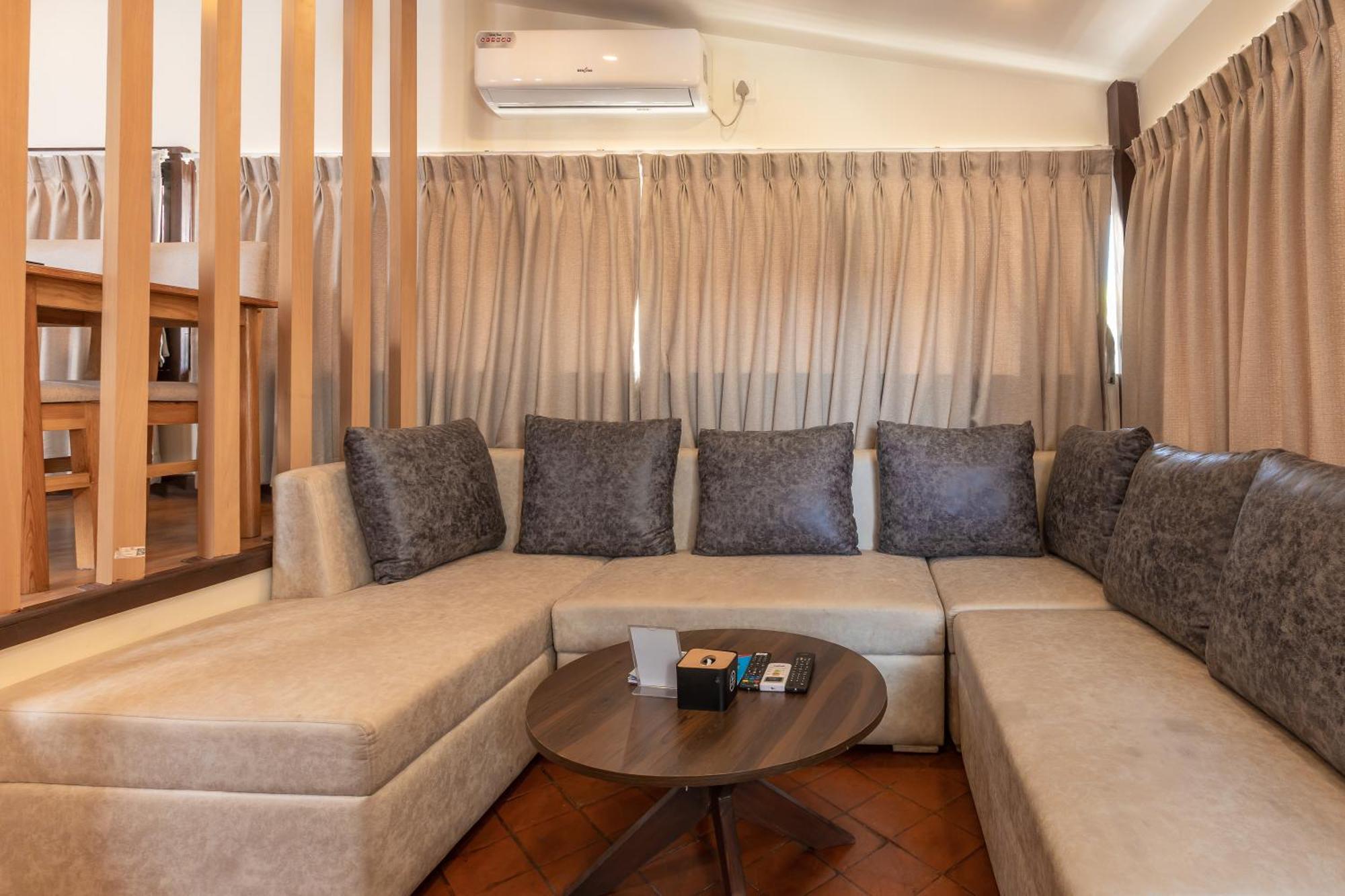 Kathmandu Business Hotel 外观 照片