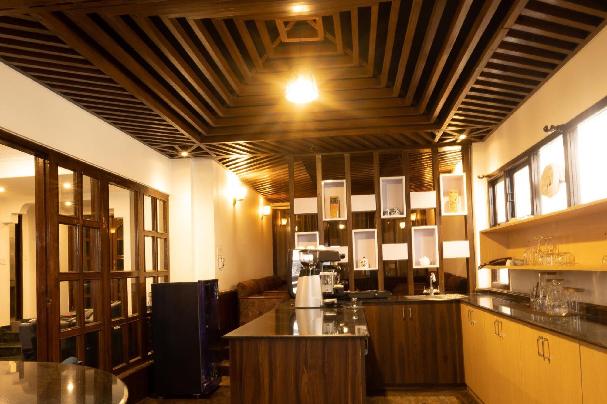 Kathmandu Business Hotel 外观 照片